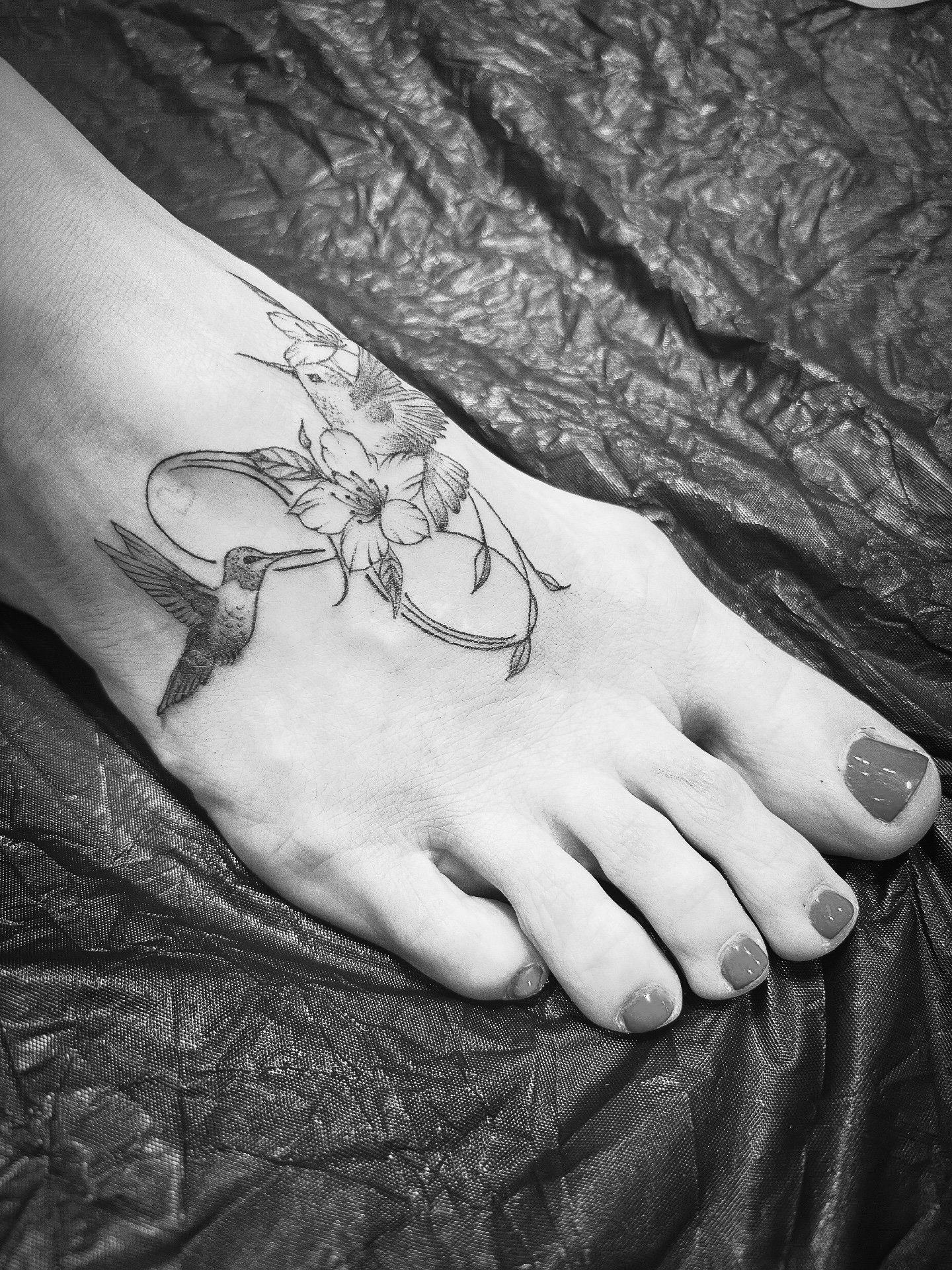 Tattoo: Kolibri Fu%C3%9F