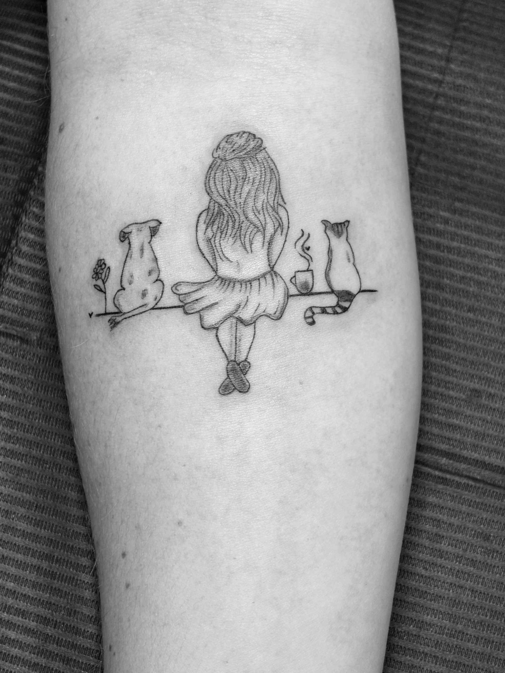 Tattoo: Mama Hund Katz